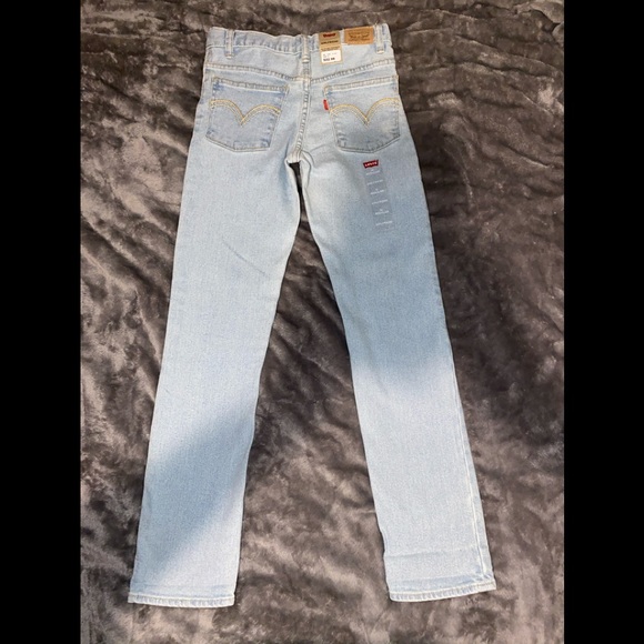 Levi s Girlfriend Jeans /Brand New With Tags - Picture 6 of 6
